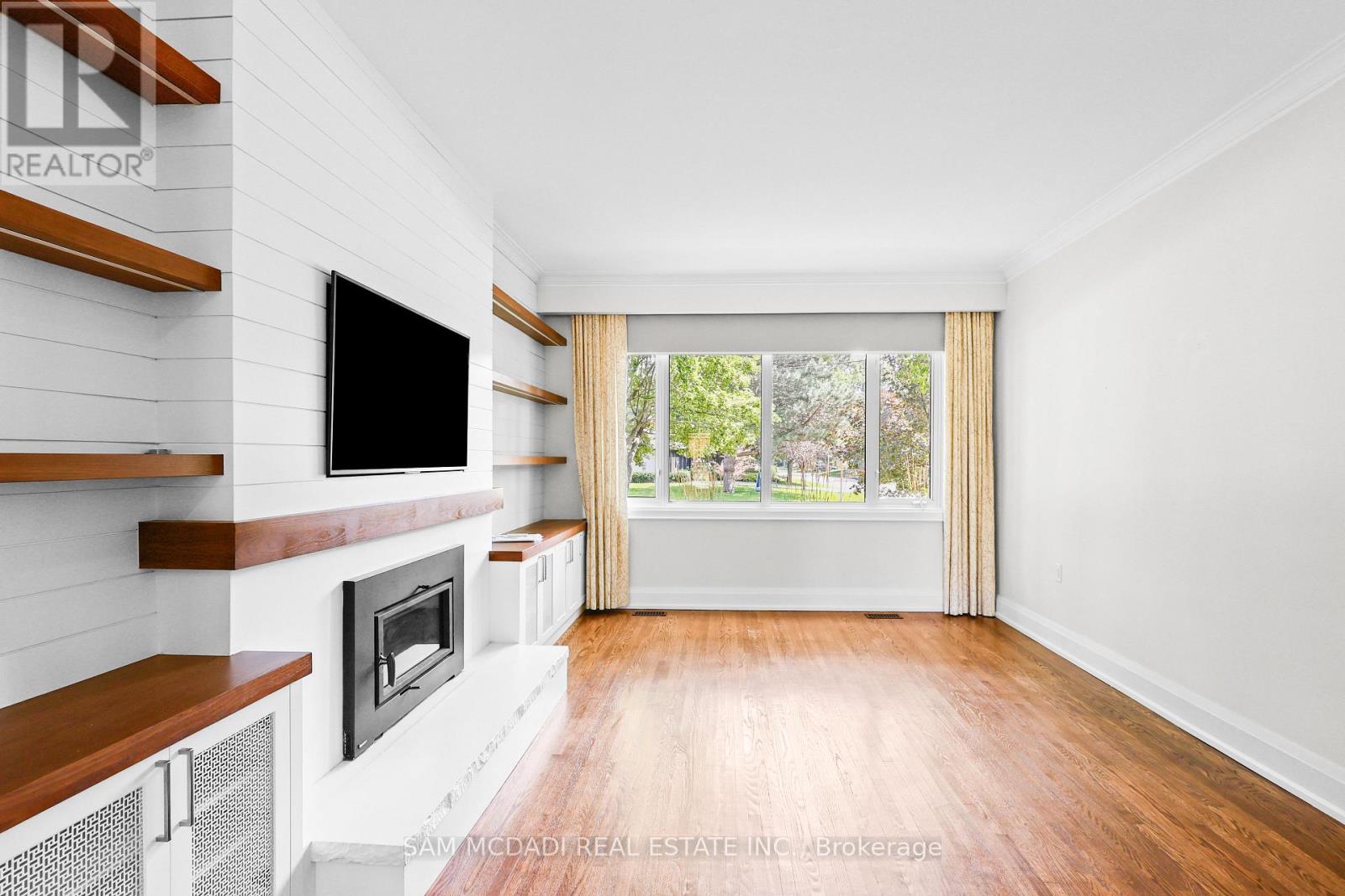 1613 Wembury Road, Mississauga, Ontario  L5J 2L8 - Photo 9 - W13708668