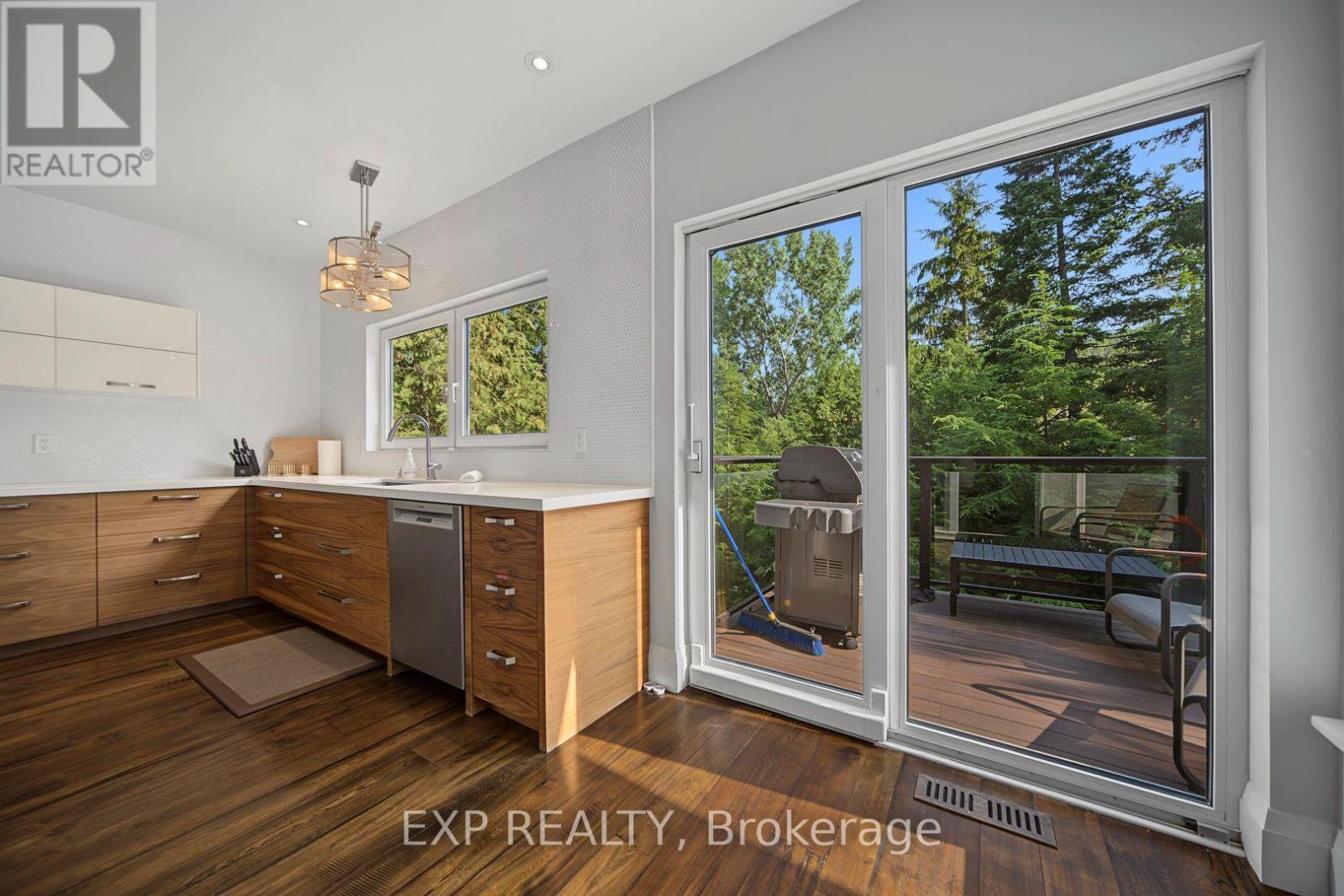 106 Plater Street, Blue Mountains, Ontario  L9Y 0R5 - Photo 13 - X13708630