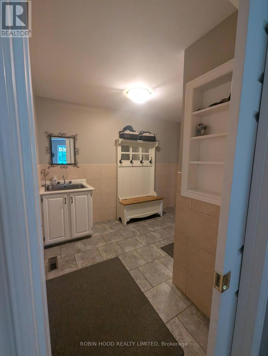 Nil - 27 Hastings Park Drive, Belleville, Ontario  K8P 5G4 - Photo 14 - X13708634