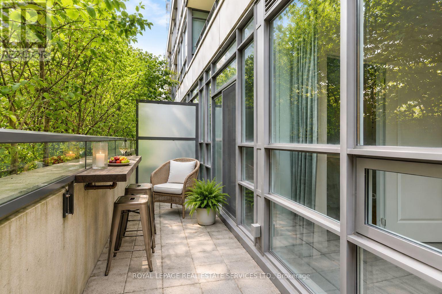 414 - 8 Fieldway Road, Toronto, Ontario  M8Z 3L1 - Photo 6 - W13544942