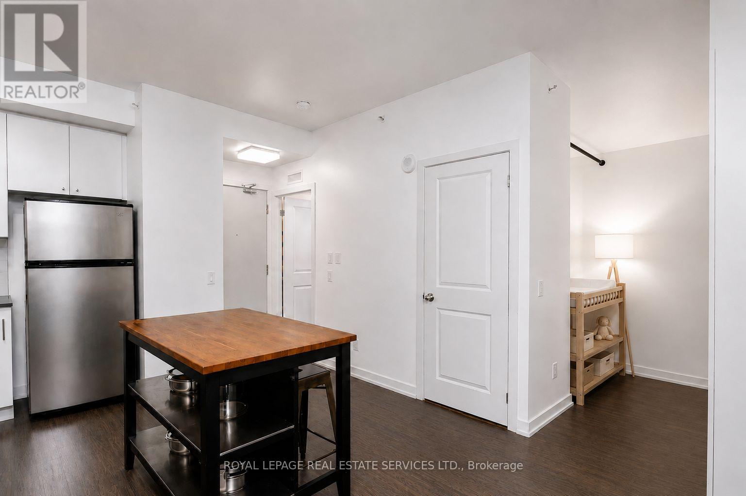 414 - 8 Fieldway Road, Toronto, Ontario  M8Z 3L1 - Photo 9 - W13544942