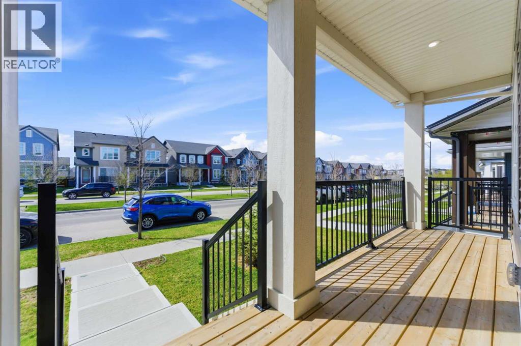 132 Highview Gate SE, Airdrie, Alberta  T4A 3L6 - Photo 5 - A2306655