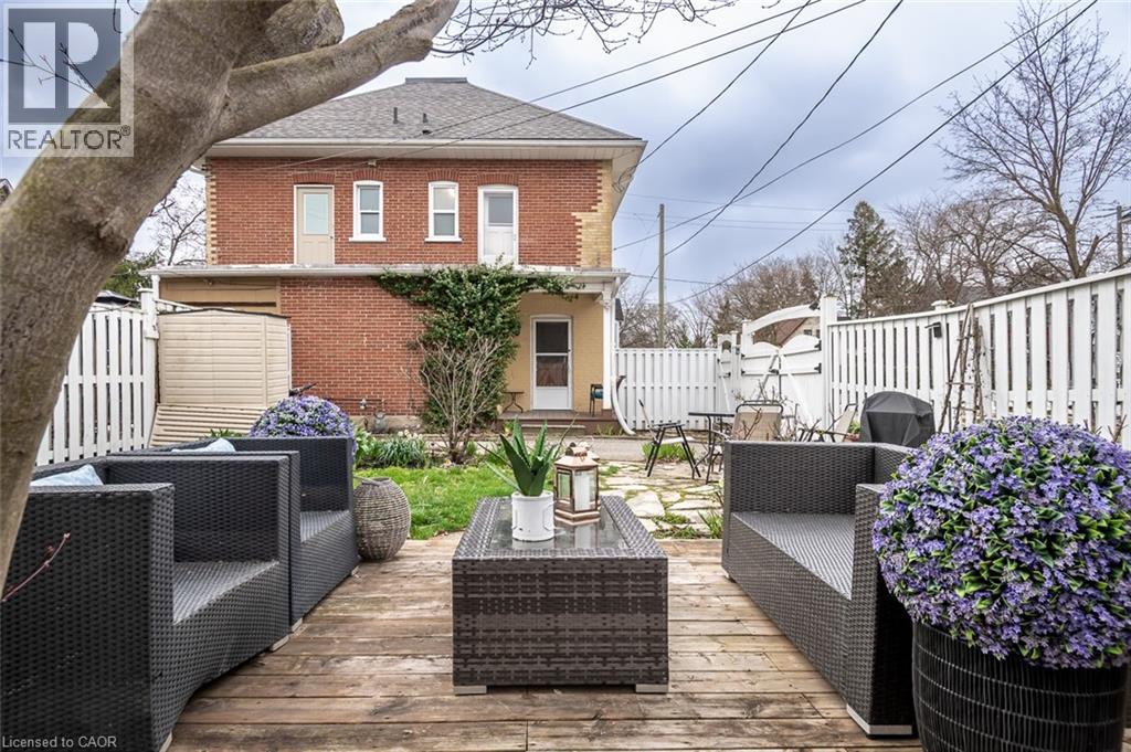 207 Waterloo Street N, Cambridge, Ontario  N3H 1N1 - Photo 40 - 40816128