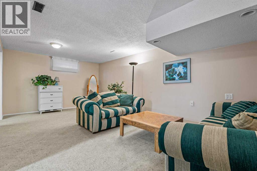 71 Templewood Road Ne, Calgary, Alberta  T1Y 4B1 - Photo 24 - A2338156