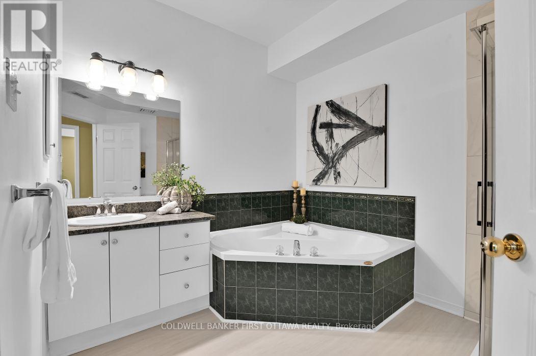99 Robson Court, Ottawa, Ontario  K2K 2W1 - Photo 18 - X13554100