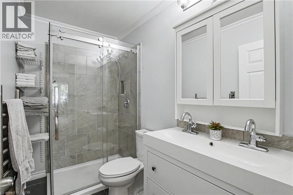 15 Francesca Court, Hamilton, Ontario  L9C 7J6 - Photo 31 - 40857824