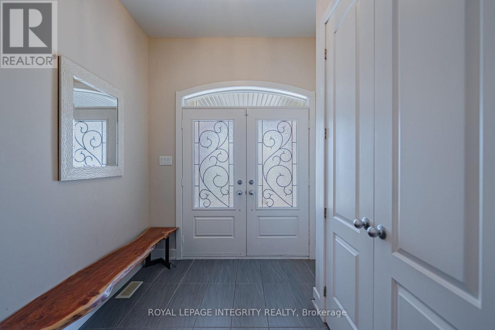 176 Escarpment Crescent, Ottawa, Ontario  K2T 0L7 - Photo 5 - X13708718