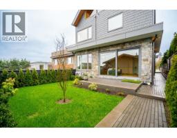 2 3674 OXFORD STREET, Vancouver, British Columbia
