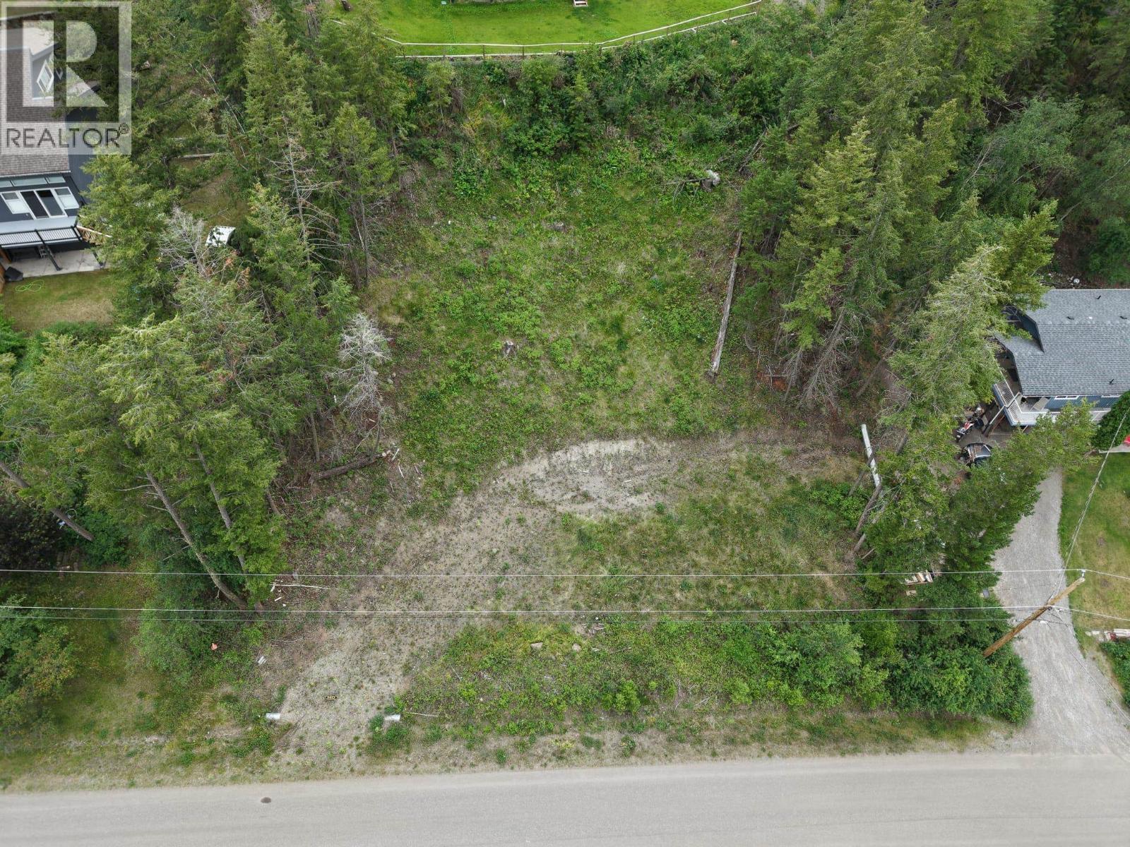 2123 Kinglet Road, Lakeside Rural, British Columbia  V2G 5G3 - Photo 1 - R3144447