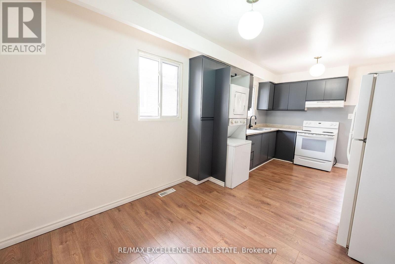 144 Abell Drive, Brampton, Ontario  L6V 2Z8 - Photo 12 - W13708698