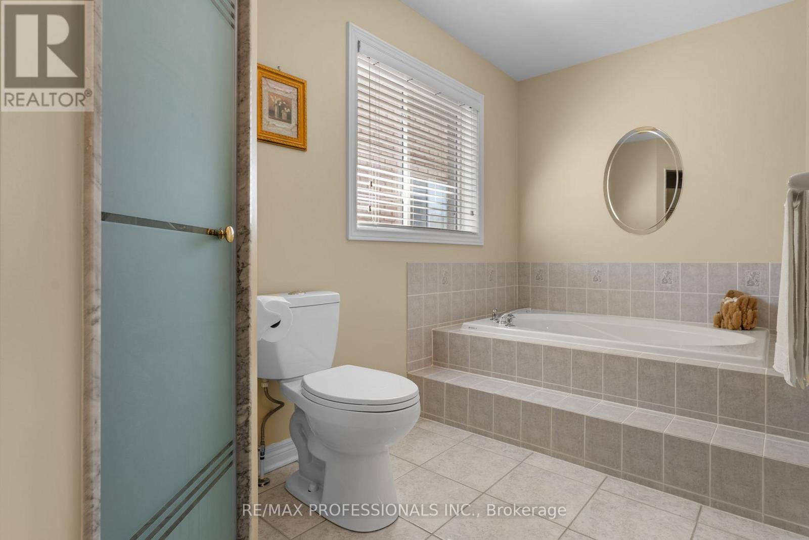 15 Tarquini Crescent, Caledon, Ontario  L7E 2V8 - Photo 18 - W13708700