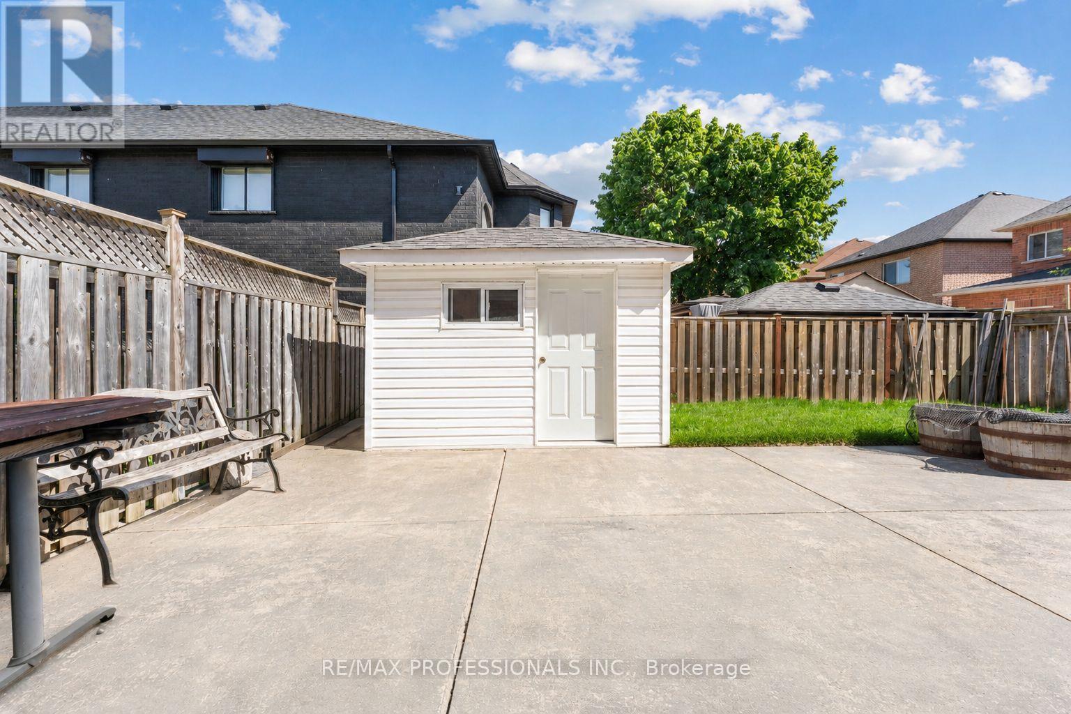 15 Tarquini Crescent, Caledon, Ontario  L7E 2V8 - Photo 23 - W13708700