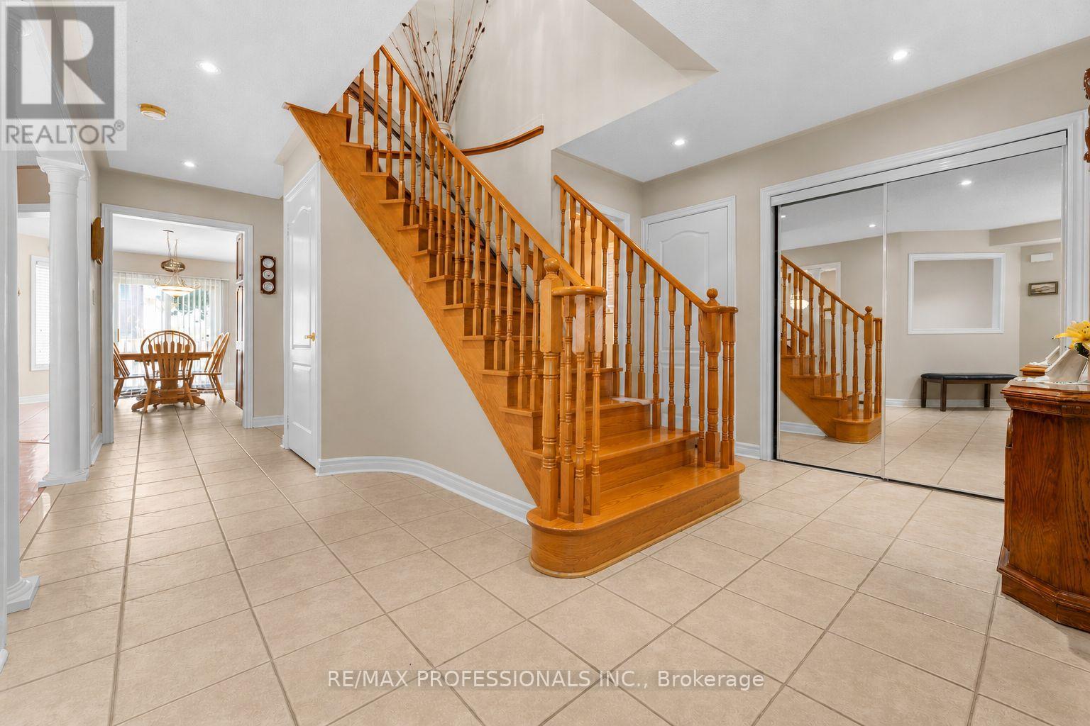 15 Tarquini Crescent, Caledon, Ontario  L7E 2V8 - Photo 5 - W13708700