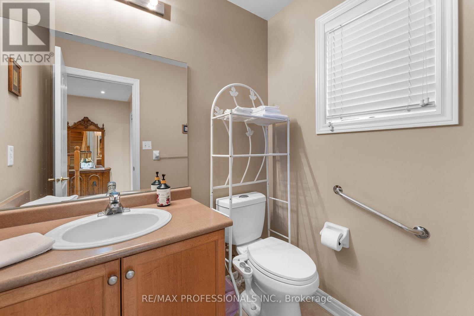 15 Tarquini Crescent, Caledon, Ontario  L7E 2V8 - Photo 6 - W13708700