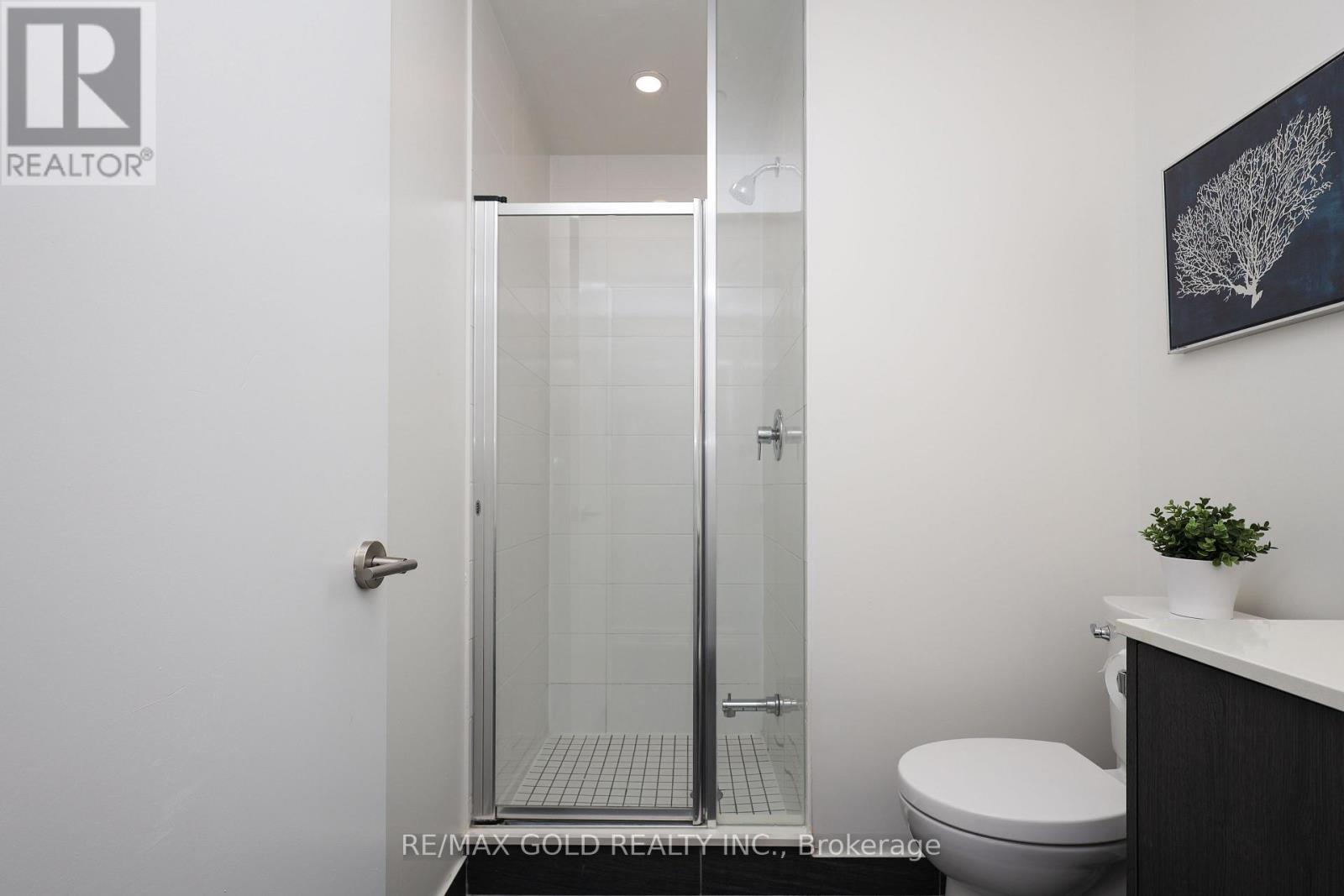 408 - 225 Veterans Drive, Brampton, Ontario  L7A 5L7 - Photo 4 - W13708712
