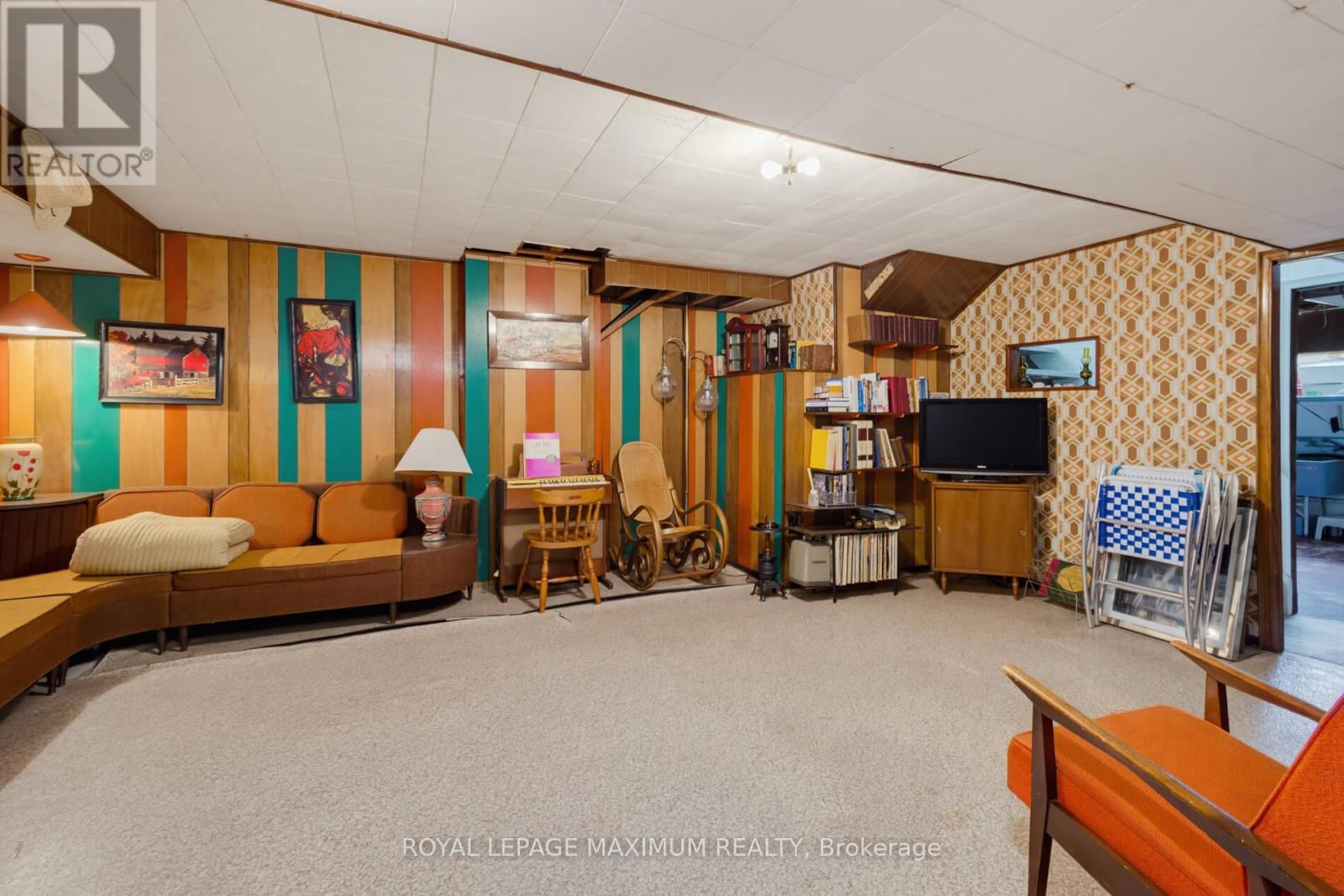 41 Strathavon Drive, Toronto, Ontario  M9V 2H4 - Photo 23 - W13708714
