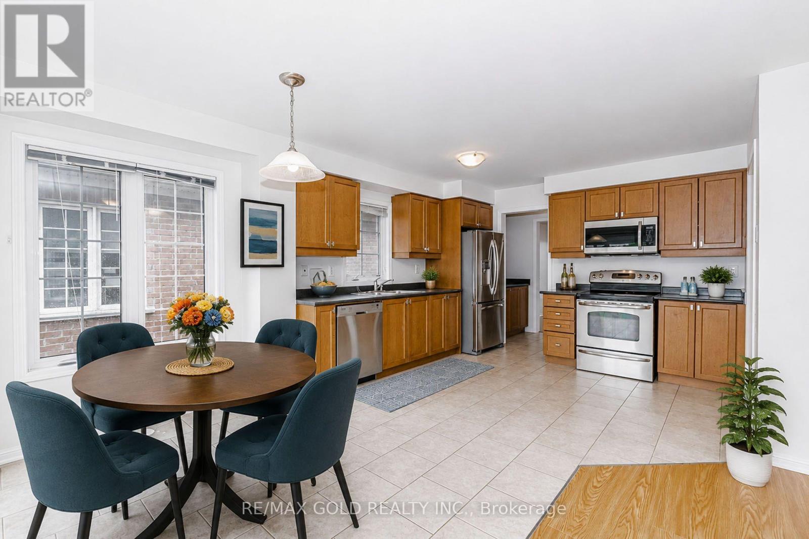2486 William Jackson Drive, Pickering, Ontario  L1V 2P9 - Photo 17 - E13707192
