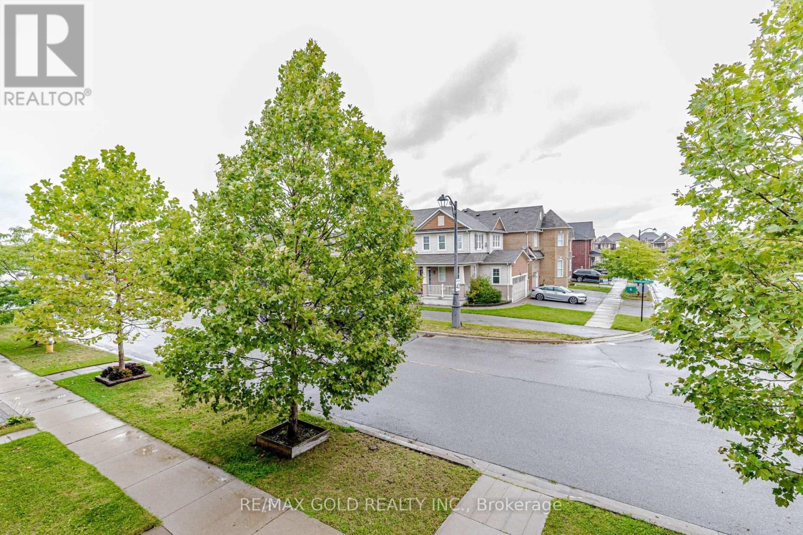 2486 William Jackson Drive, Pickering, Ontario  L1V 2P9 - Photo 33 - E13707192