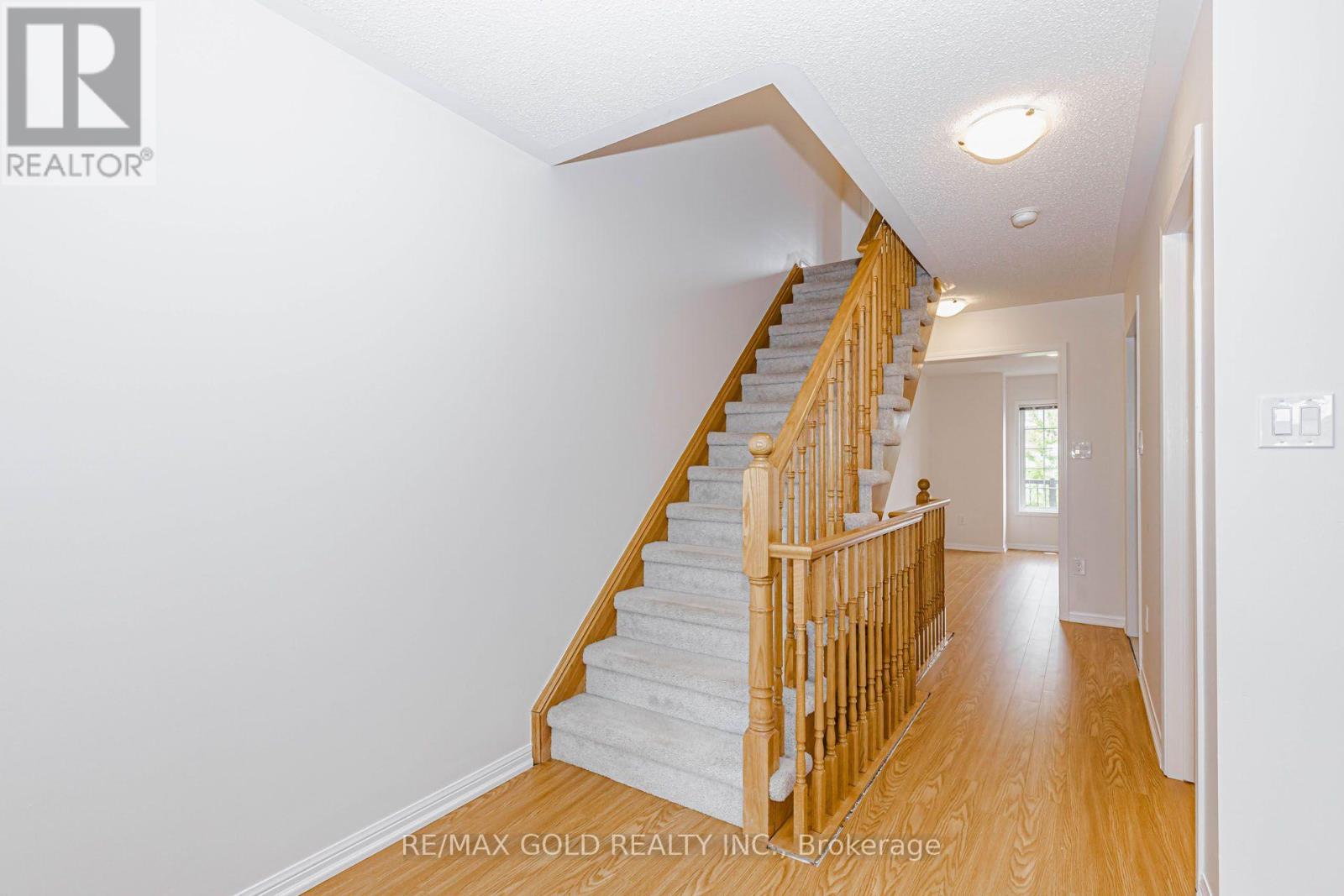 2486 William Jackson Drive, Pickering, Ontario  L1V 2P9 - Photo 34 - E13707192