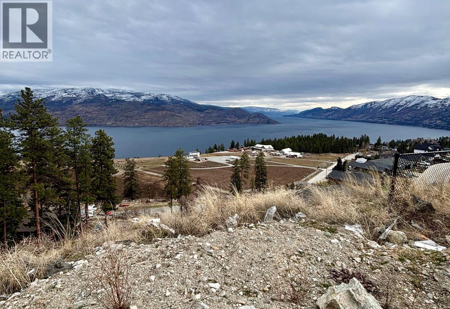 6050 Gerrie Road, Peachland, British Columbia  V0H 1X4 - Photo 2 - 10384012