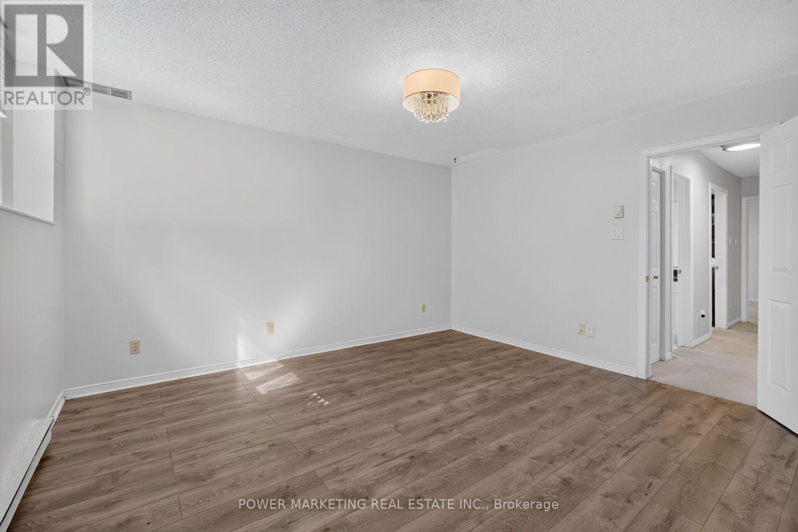 442 Briston Private, Ottawa, Ontario K1G 5R4 - Photo 36 - X13698558