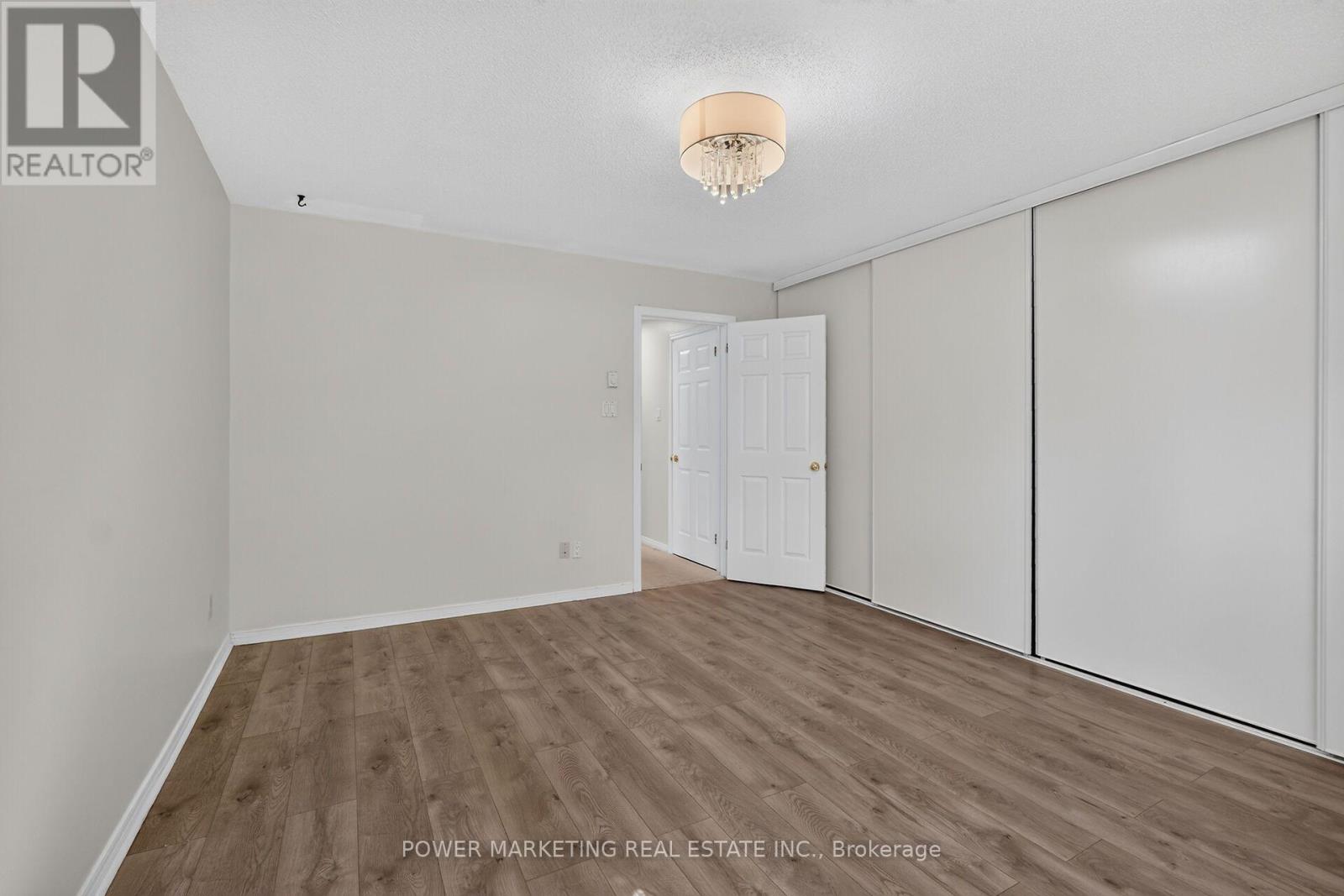 442 Briston Private, Ottawa, Ontario K1G 5R4 - Photo 35 - X13698558