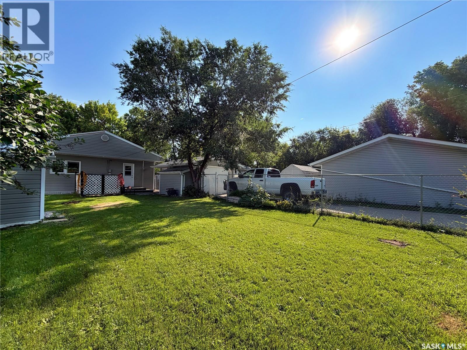 1103 Windover Avenue, Moosomin, Saskatchewan  S0G 3N0 - Photo 33 - SK046495