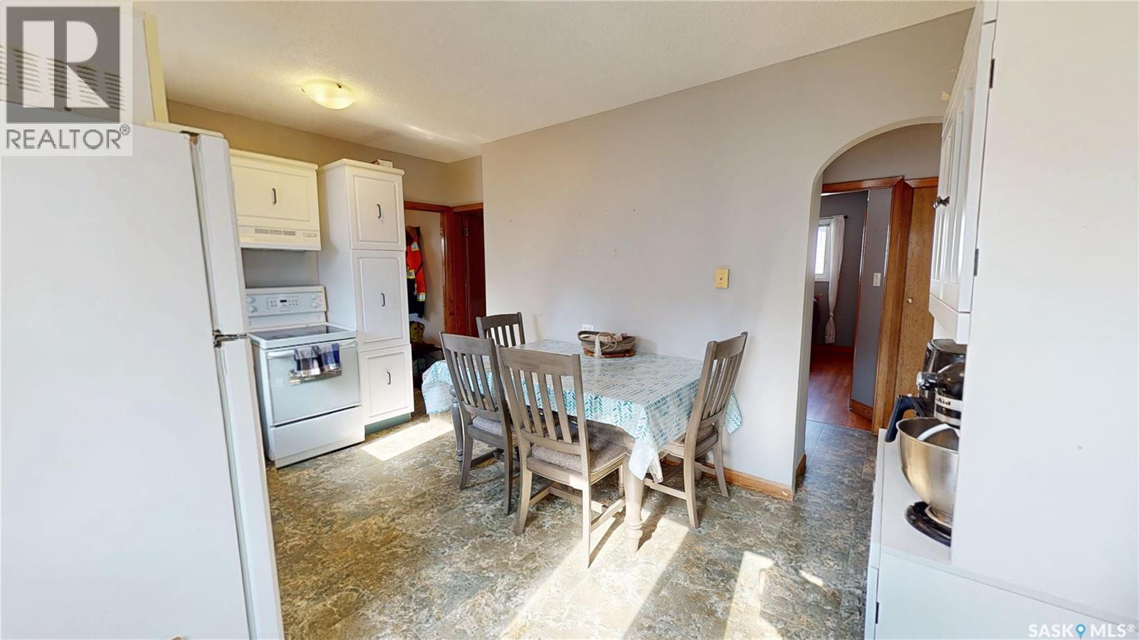 1103 Windover Avenue, Moosomin, Saskatchewan  S0G 3N0 - Photo 8 - SK046495