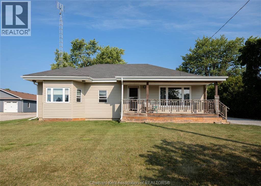 8543 Middle Line, Charing Cross, Ontario  N0P 1G0 - Photo 4 - 26020534