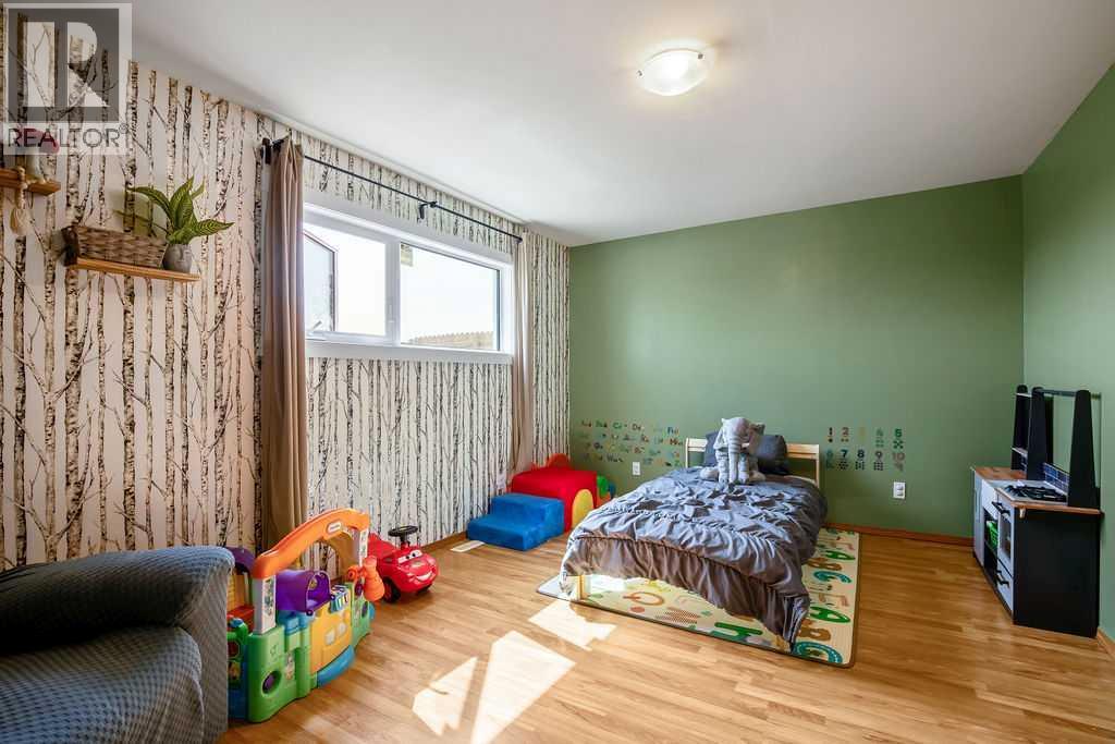picture 23