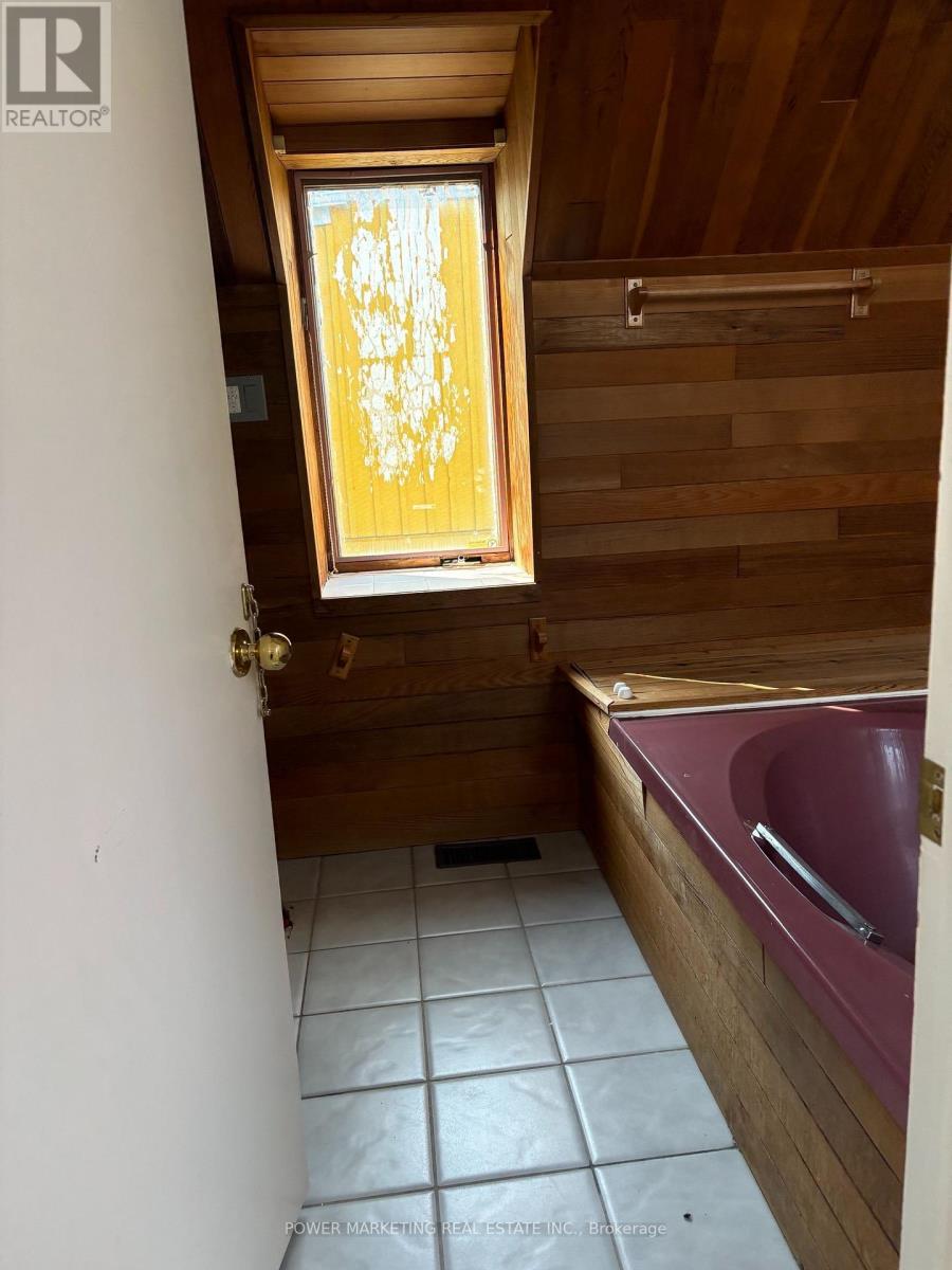 35 Pinhey Street, Ottawa, Ontario K1Y 1T3 - Photo 4 - X13708766