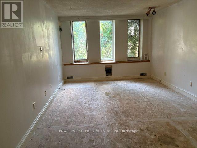 35 Pinhey Street, Ottawa, Ontario  K1Y 1T3 - Photo 3 - X13708768