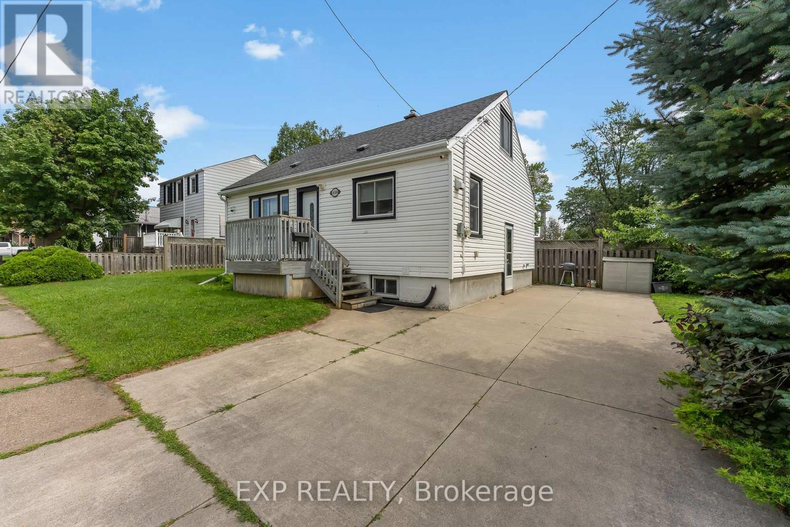 6304 Finlay Avenue, Niagara Falls, Ontario  L2G 4C5 - Photo 2 - X13708758