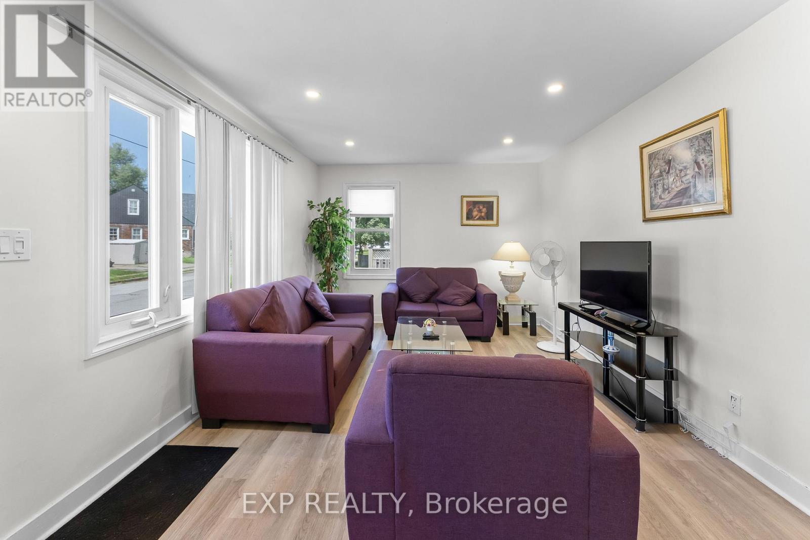 6304 Finlay Avenue, Niagara Falls, Ontario  L2G 4C5 - Photo 8 - X13708758