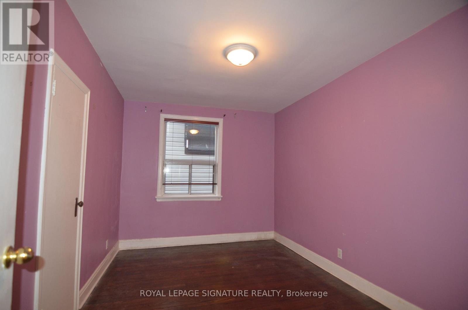 997 Eglinton Avenue W, Toronto, Ontario  M6C 2C7 - Photo 14 - C13708730