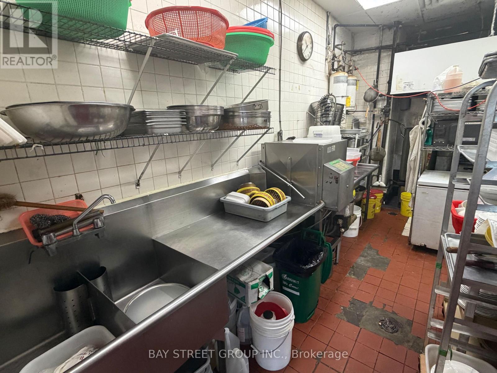 16-18,21 - 3380 Midland Avenue, Toronto, Ontario  M1V 5B5 - Photo 10 - E13708724