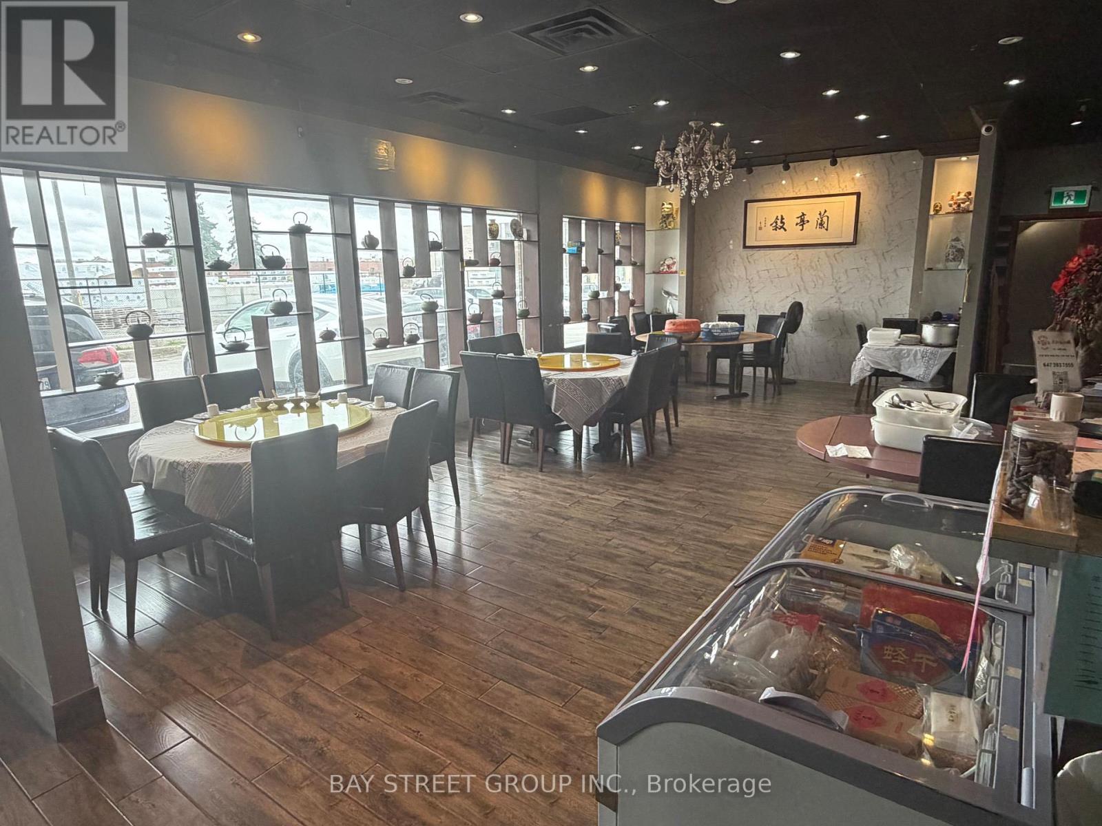 16-18,21 - 3380 Midland Avenue, Toronto, Ontario  M1V 5B5 - Photo 2 - E13708724