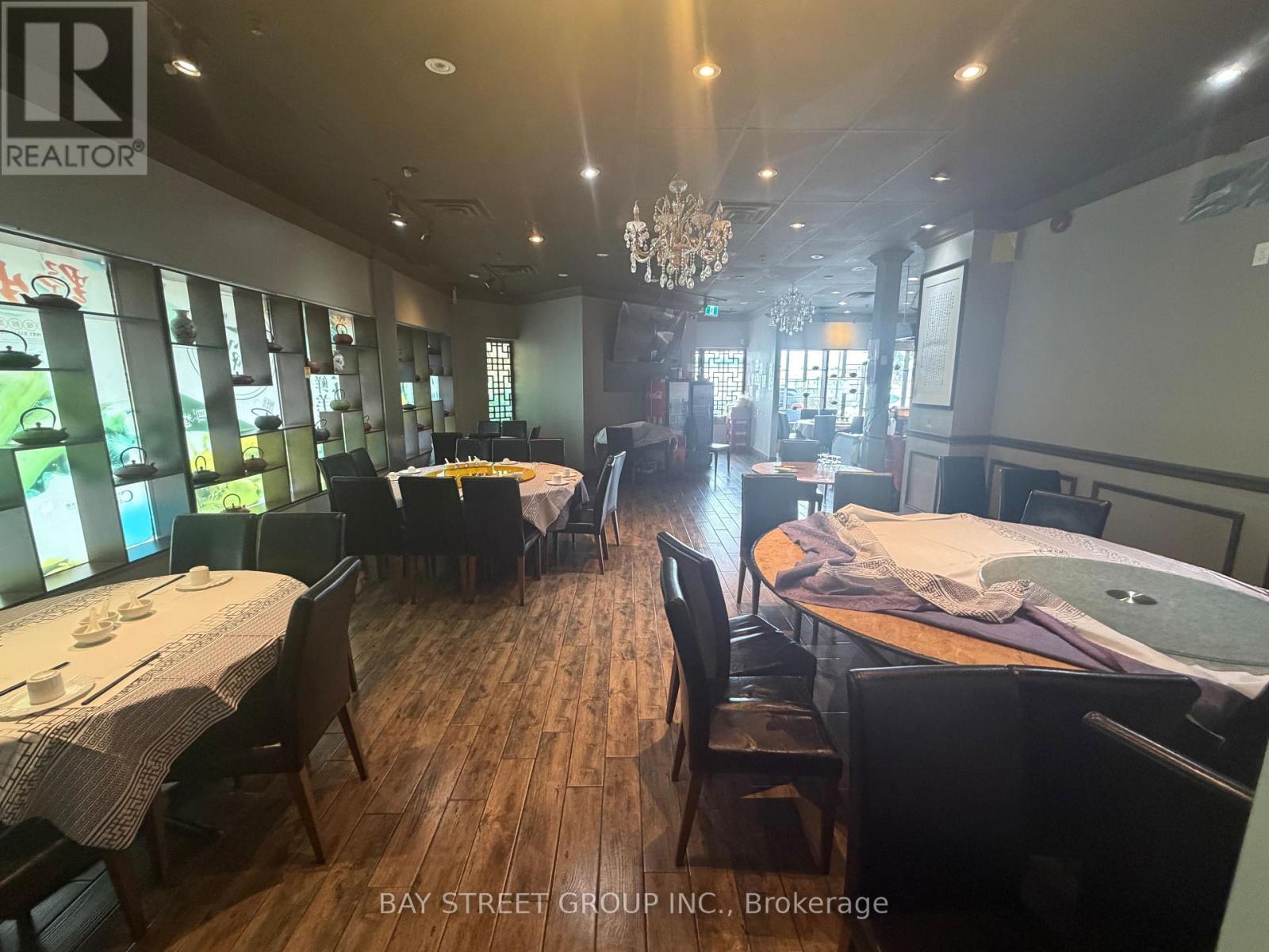 16-18,21 - 3380 Midland Avenue, Toronto, Ontario  M1V 5B5 - Photo 3 - E13708724