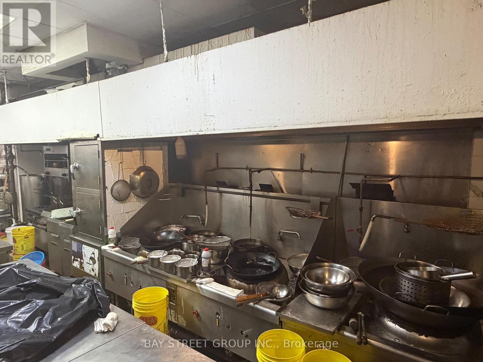 16-18,21 - 3380 Midland Avenue, Toronto, Ontario  M1V 5B5 - Photo 7 - E13708724