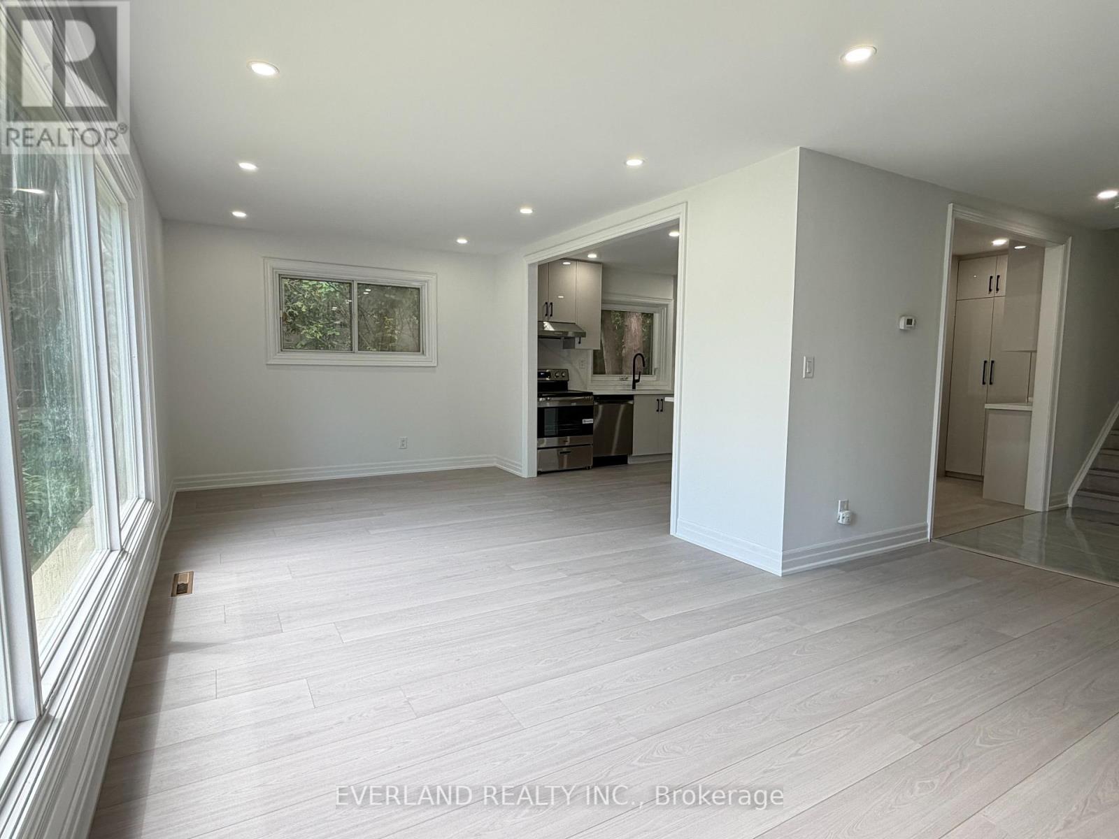 116 Sylvan Avenue, Toronto, Ontario  M1M 1K3 - Photo 13 - E13708764