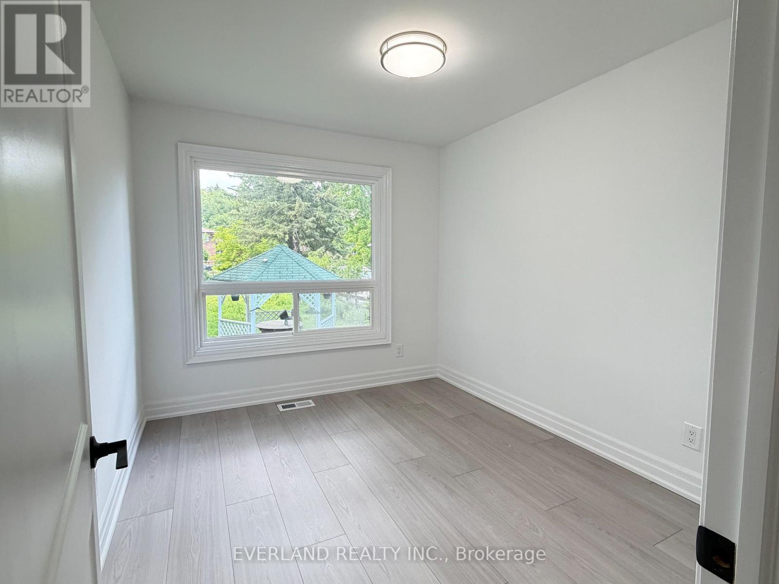 116 Sylvan Avenue, Toronto, Ontario  M1M 1K3 - Photo 19 - E13708764