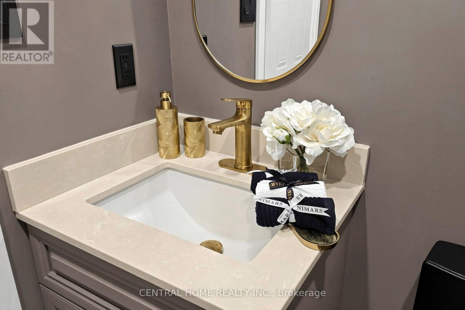 15 Closs Square, Aurora, Ontario  L4G 5H9 - Photo 21 - N13708728