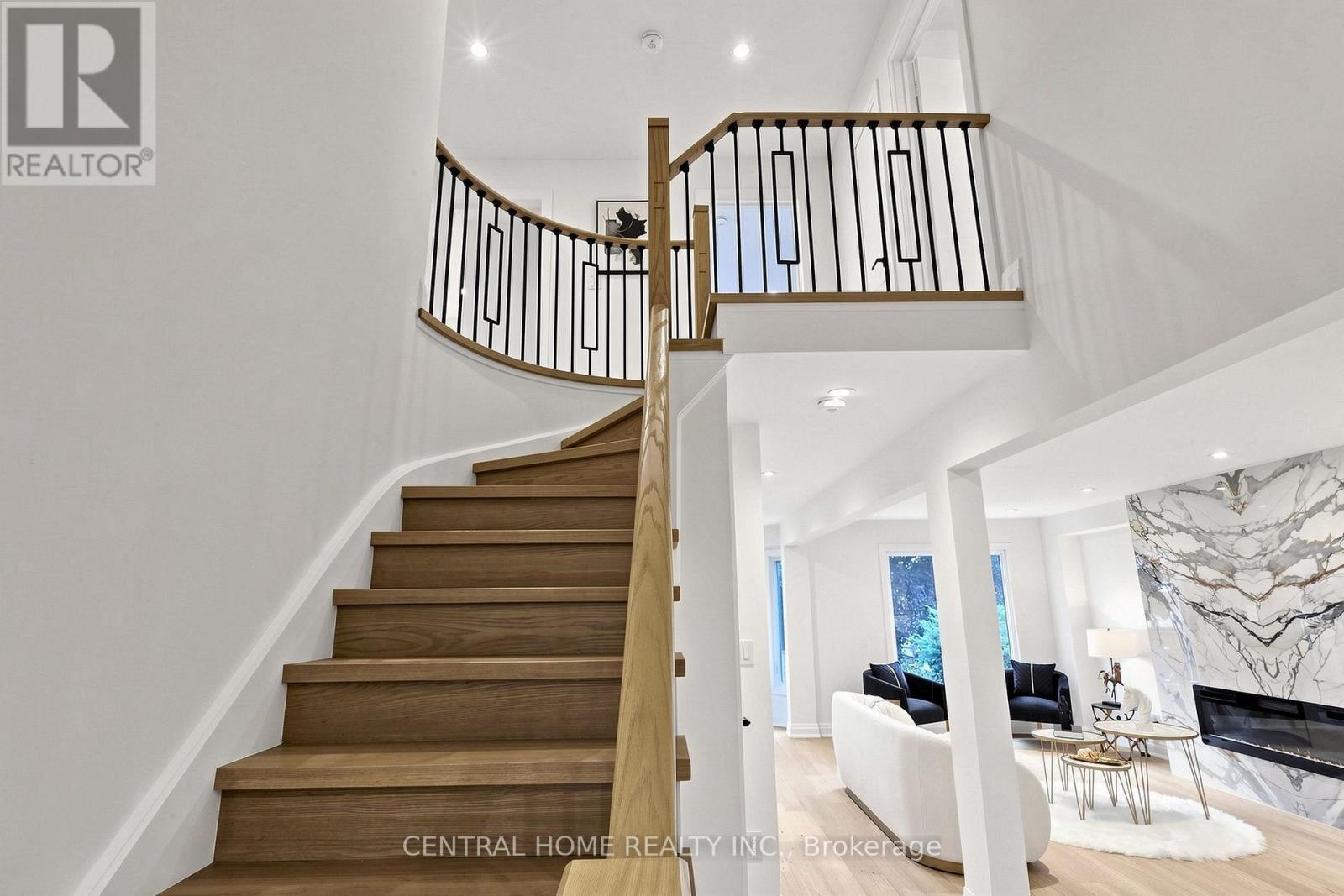 15 Closs Square, Aurora, Ontario  L4G 5H9 - Photo 22 - N13708728