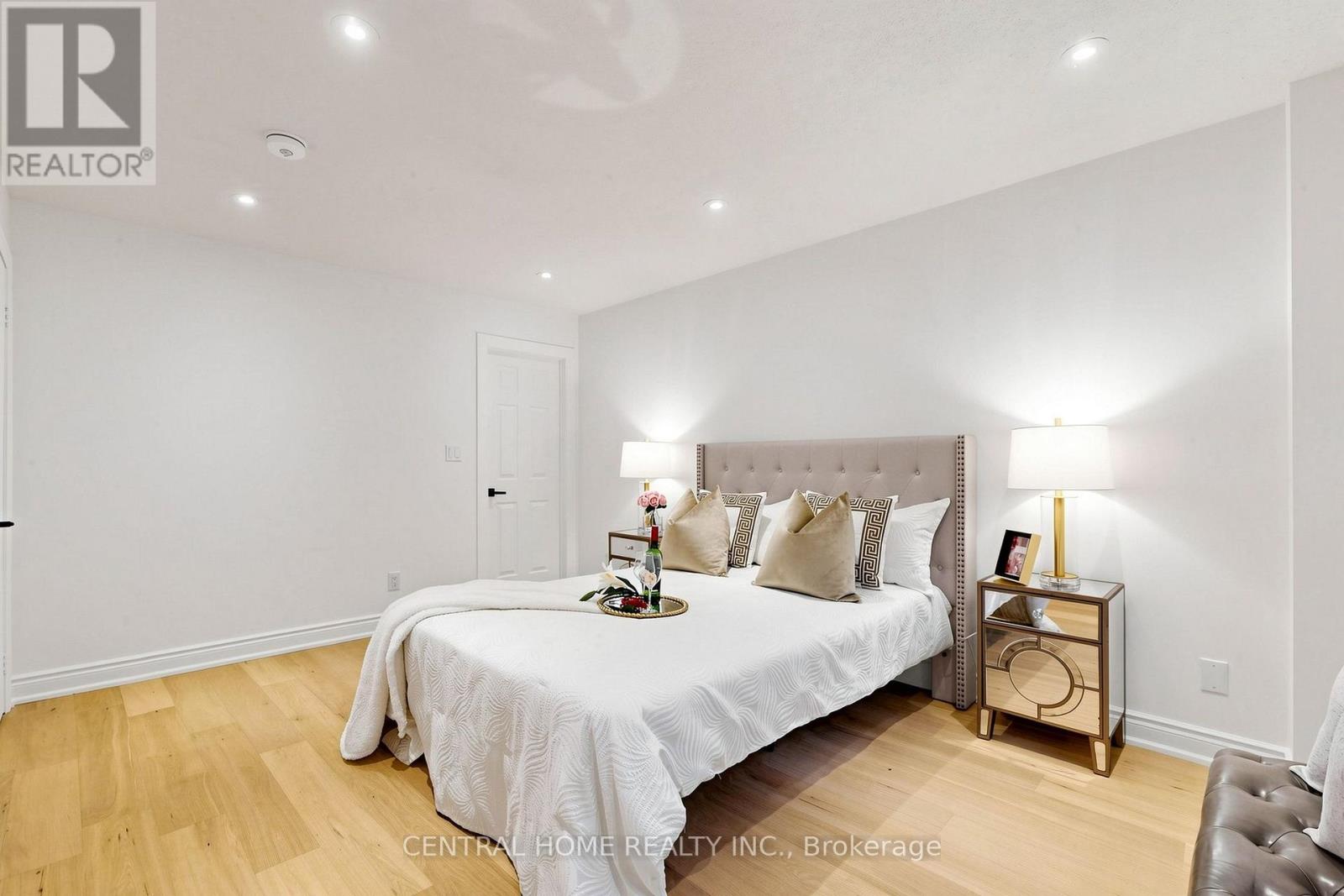 15 Closs Square, Aurora, Ontario  L4G 5H9 - Photo 24 - N13708728
