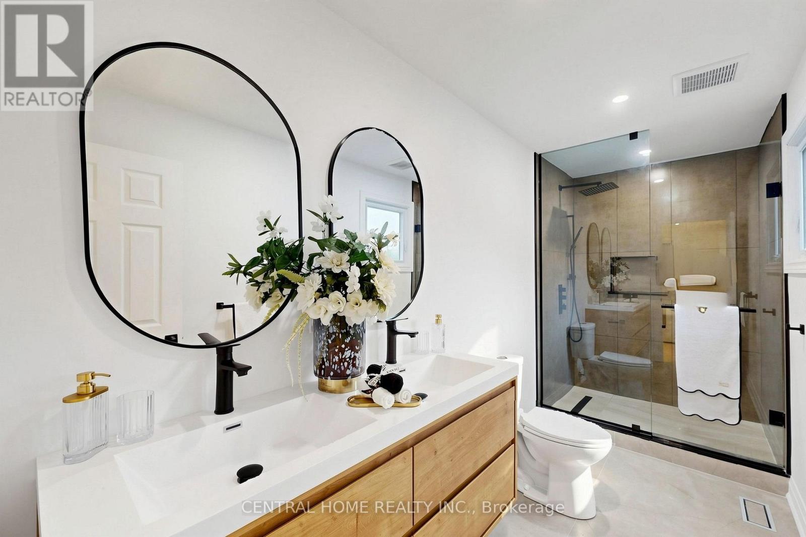 15 Closs Square, Aurora, Ontario  L4G 5H9 - Photo 28 - N13708728