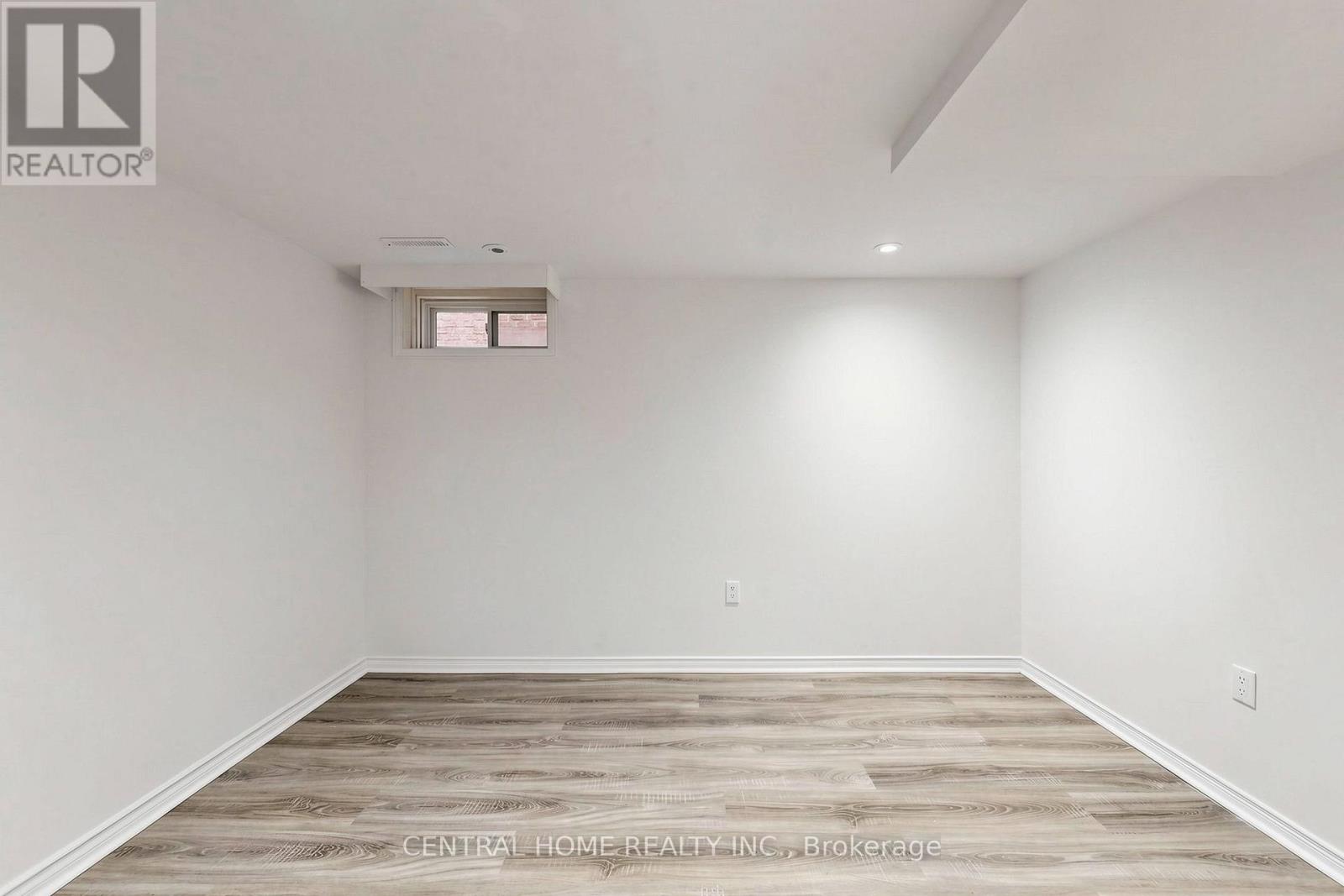 15 Closs Square, Aurora, Ontario  L4G 5H9 - Photo 43 - N13708728