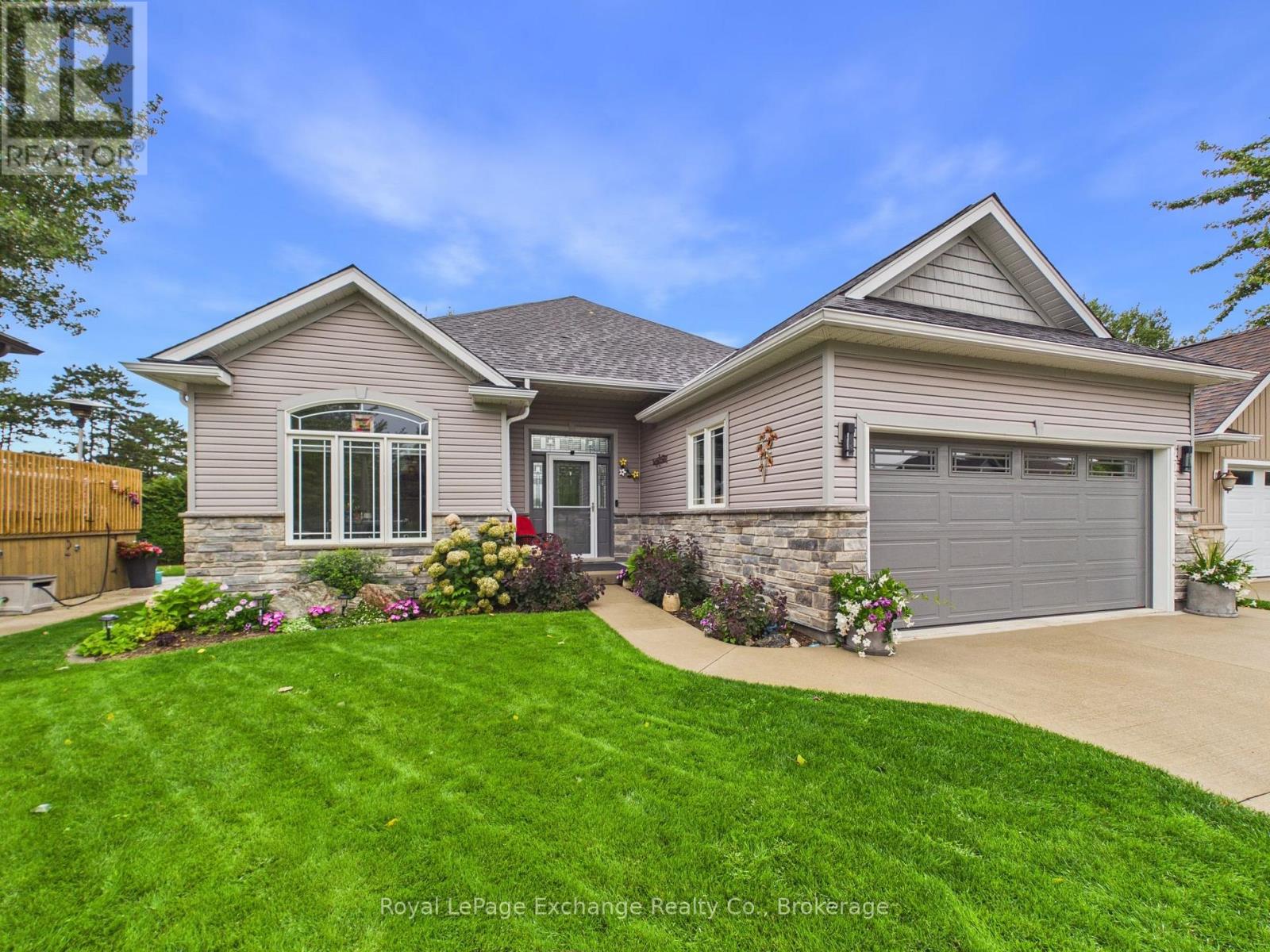 206 GREGOR DRIVE, Huron-Kinloss, Ontario