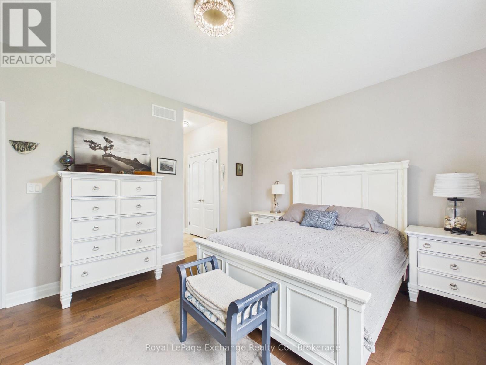 206 Gregor Drive, Huron-Kinloss, Ontario  N2Z 0A4 - Photo 9 - X13708750