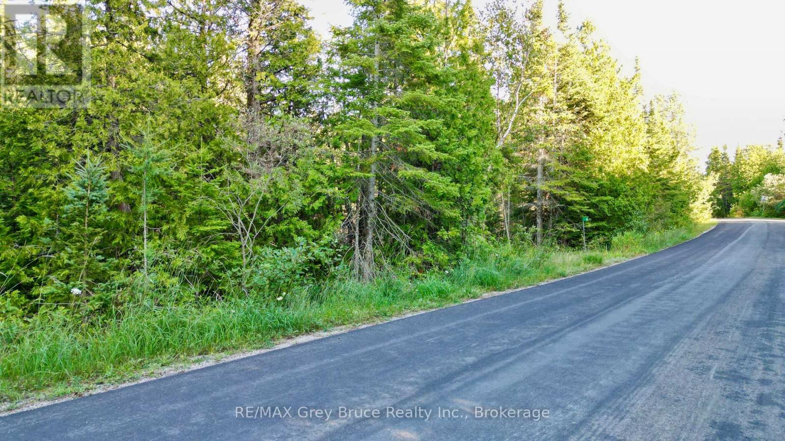 8 Devils Glen, Northern Bruce Peninsula, Ontario  N0H 1X0 - Photo 3 - X13708772
