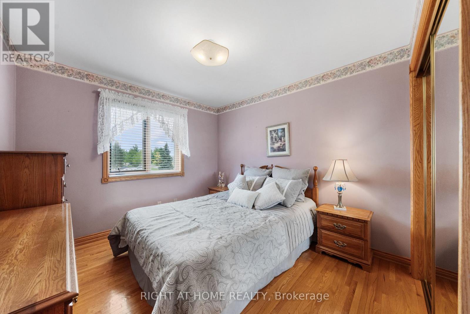 592 Taunton Road W, Oshawa, Ontario  L1H 7K4 - Photo 12 - E13639480